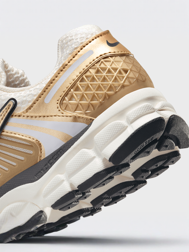 Nike, WMNS Zoom Vomero 5, gold, Image 8 of 8