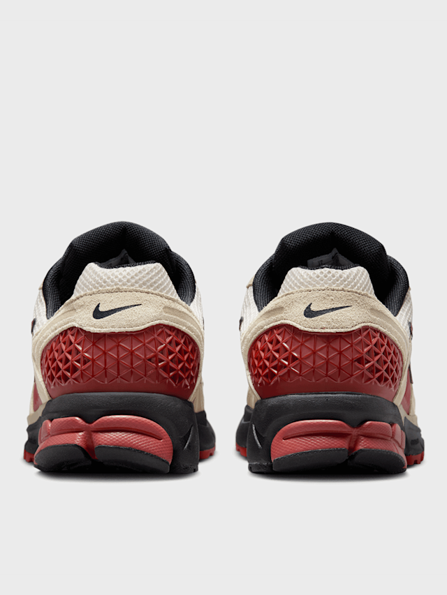 Nike, Zoom Vomero 5, beige, Image 5 of 9