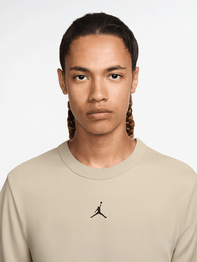 Jordan, Dri-Fit Sport Shortsleeve Top, beige, Image 3 of 3