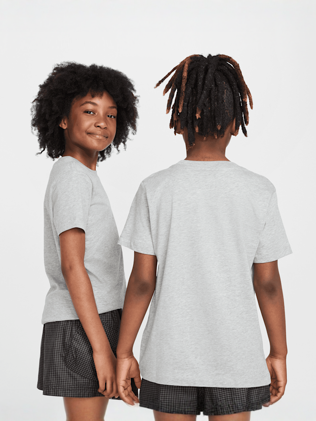 Nike, Sportswear Tee EMB Futura, grey, Image 2 of 4