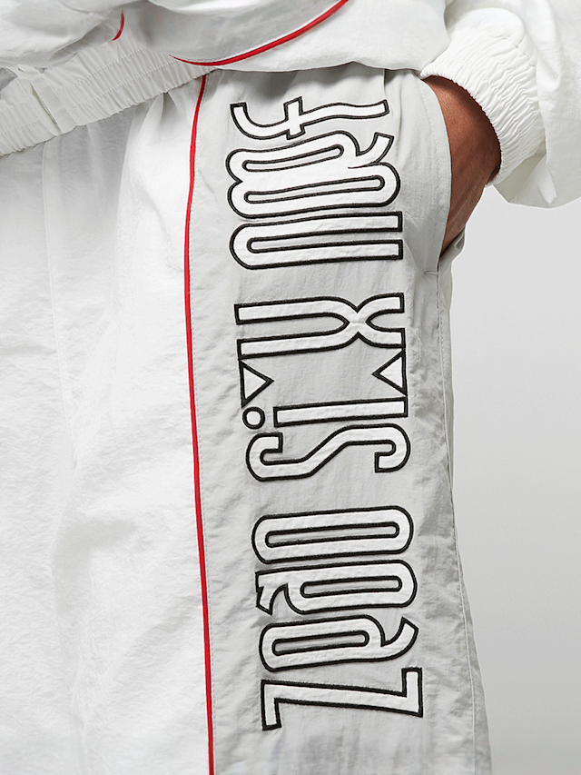 zəяo si:x nœf, Primary Logo Oversized Straight Leg Color Block Trackpants, white, Image 3 of 9