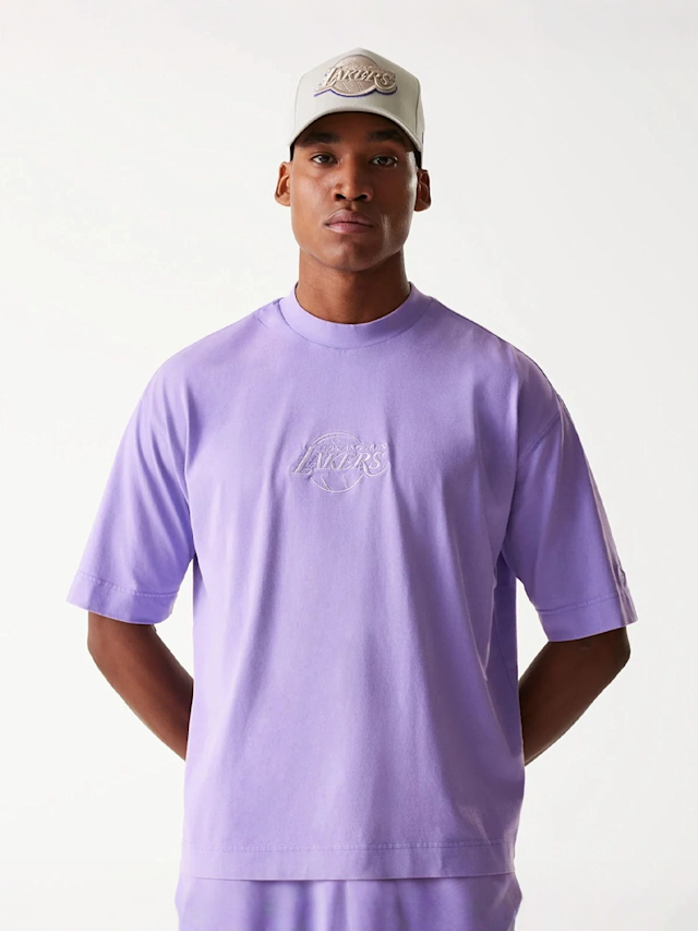 New Era, NBA Los Angeles Lakers Washed T-Shirt, purple, Image 1 of 4