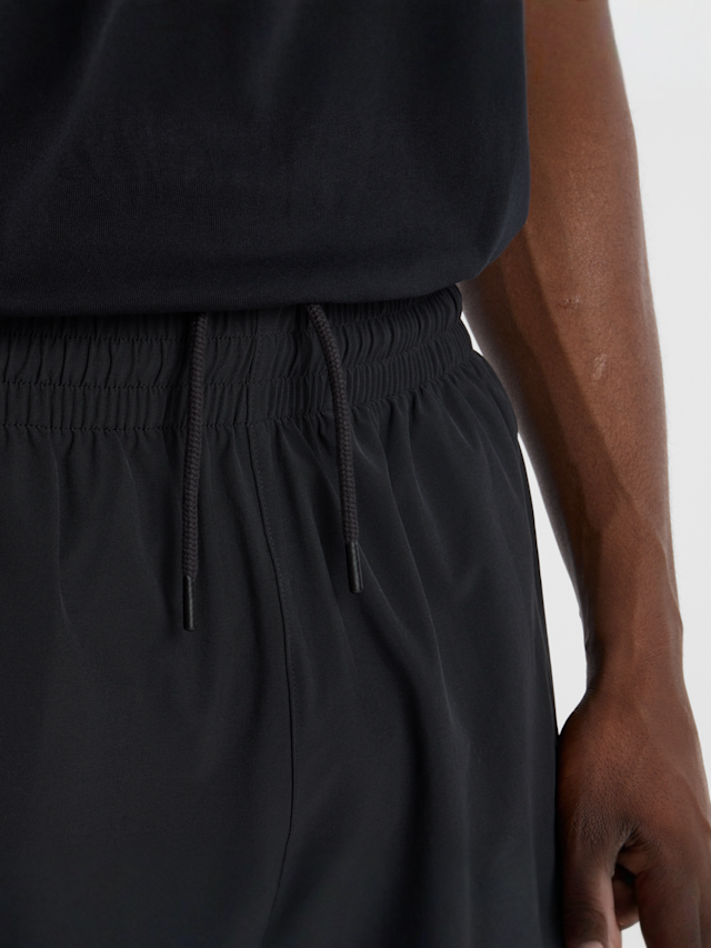 New Balance, In Game Woven Track Pants, black, Image 4 of 7