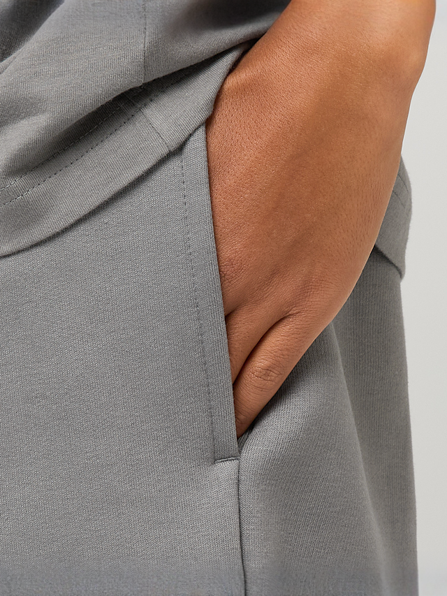 New Balance, French Terry Shorts, grey, Image 4 of 5