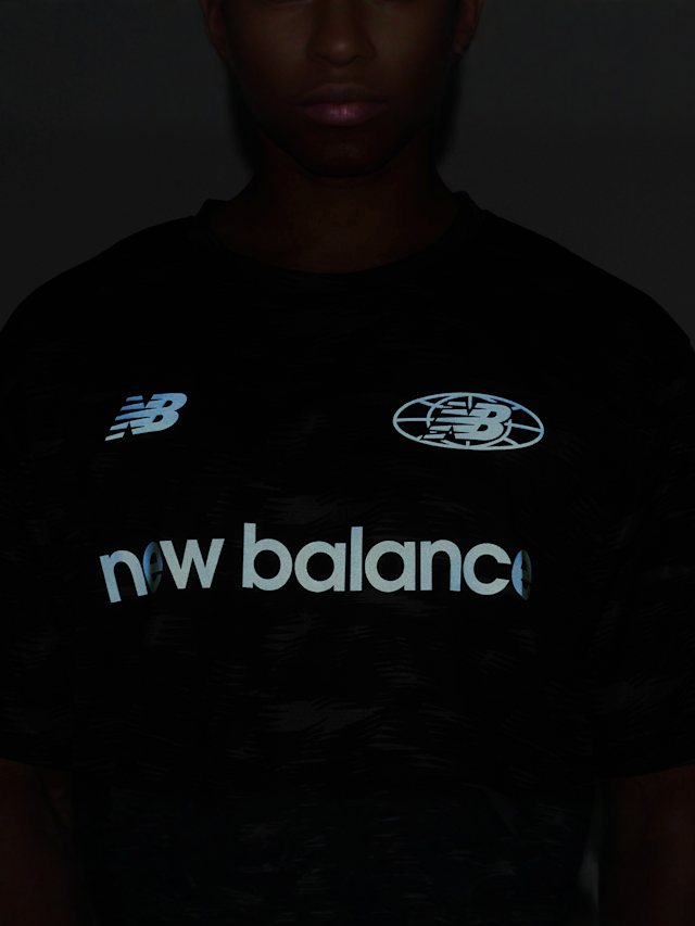 New Balance, All-Over-Print Polytee, black, Image 4 of 5
