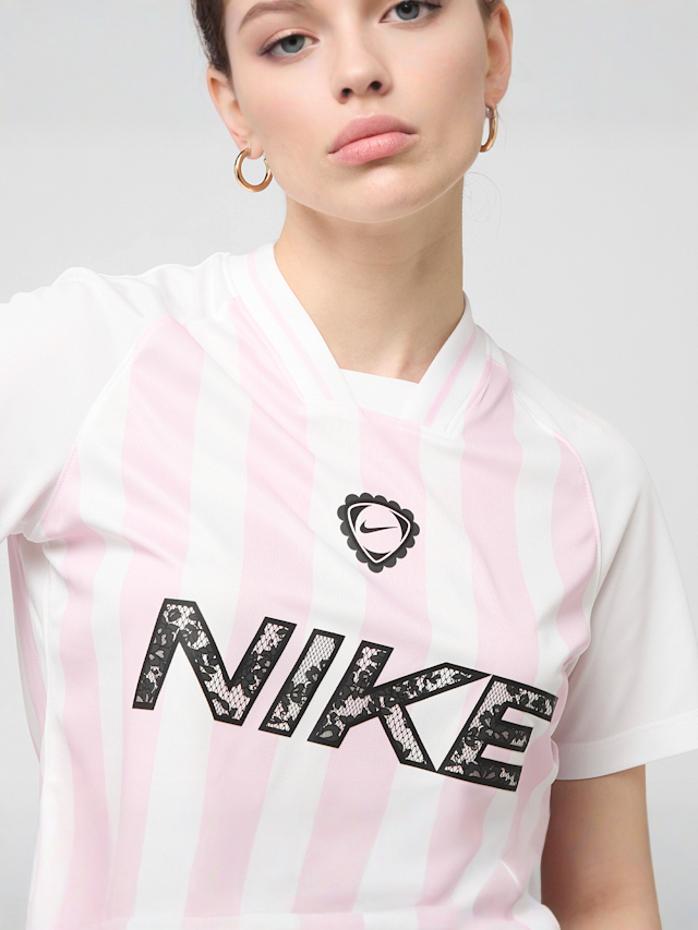 Nike, Sportswear Shortsleeve Crop Football Trend Top, white, Image 3 of 4