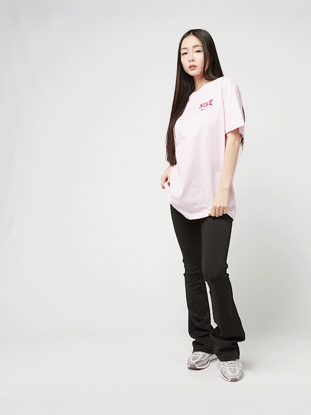 Nike, Sportswear Tee, czerwony, Obraz 5 z 5