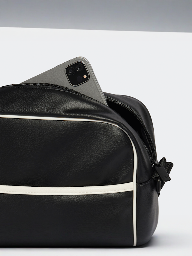adidas Originals, Airliner, black, Image 5 of 5