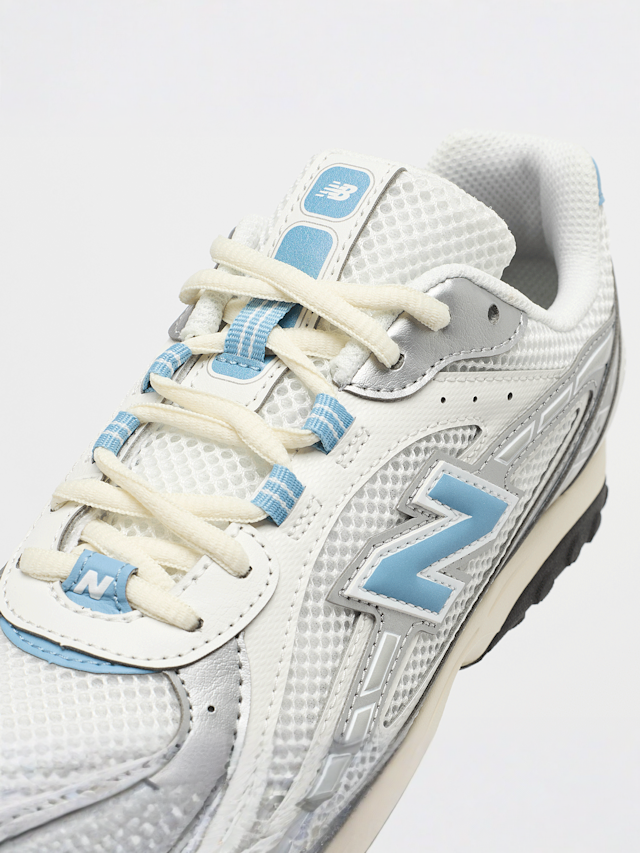 New Balance, 204 silver metallic III, white, Image 6 of 7