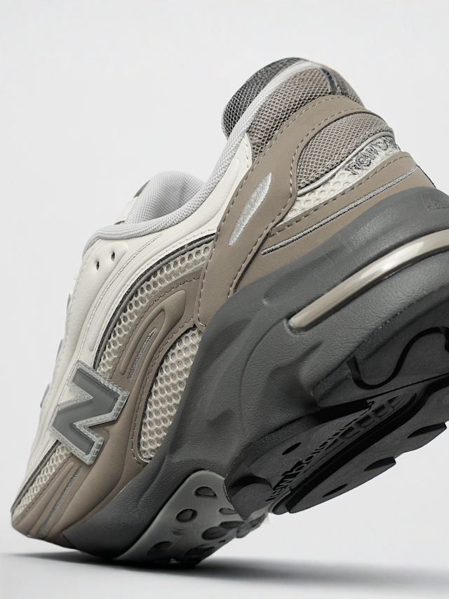 New Balance, 1000, beige, Image 7 of 7