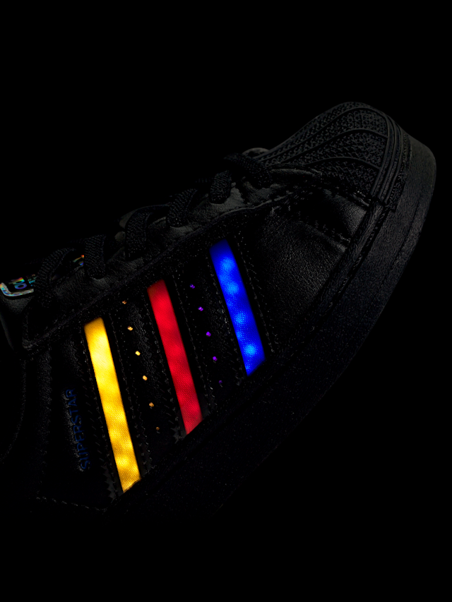 adidas Originals, Superstar LED Lights Comfort Closure Elastic Lace Children, black, Image 8 of 9
