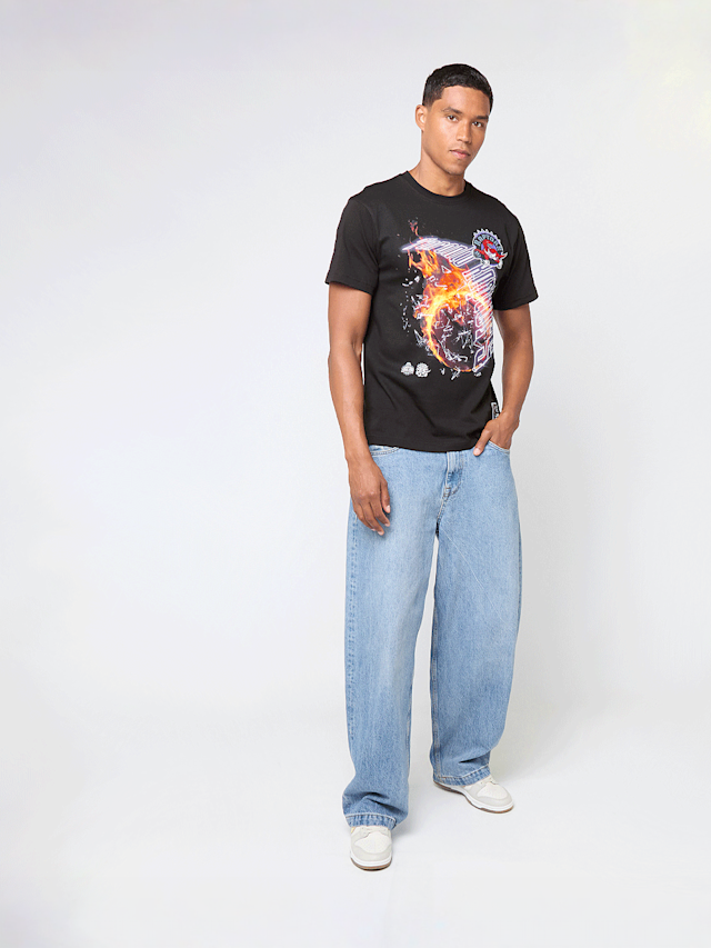 Mitchell & Ness, NBA Toronto Raptors HWC Blaze Graphic Tee, black, Image 5 of 5