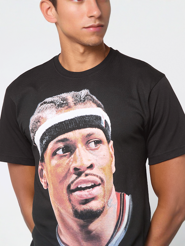 Mitchell & Ness, NBA Philadelphia 76ers Player Big Face Tee, black, Image 3 of 5