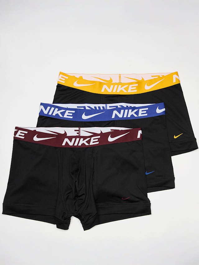 Nike, 3 PACK - Essential Micro Trunk  black, pink, red, black, Image 1 of 2
