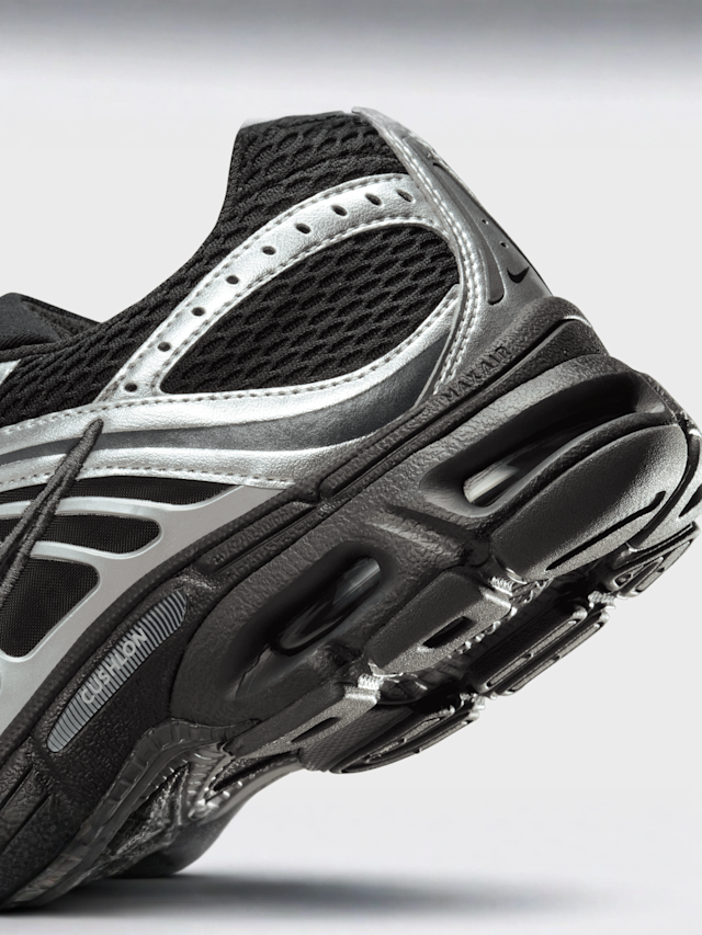 Nike, WMNS Air Max Moto 2K, black, Image 8 of 9