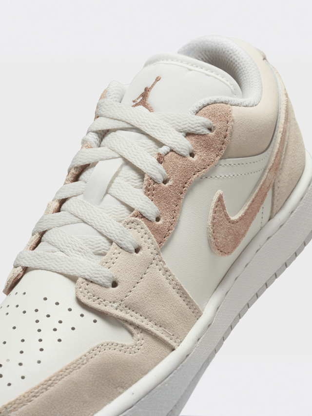 Jordan, 1 Low SE (GS), beige, Image 7 of 8