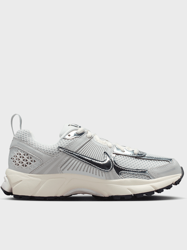 Nike, Vomero 5 sail/metallic silver/vast grey, grey, Image 2 of 9