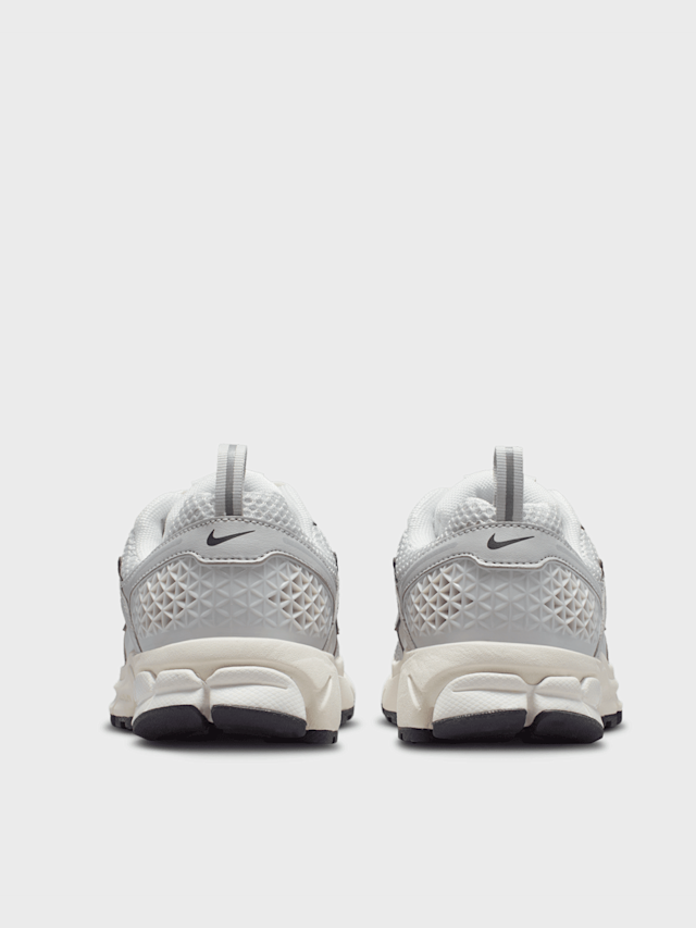 Nike, Vomero 5 sail/metallic silver/vast grey, grey, Image 5 of 9