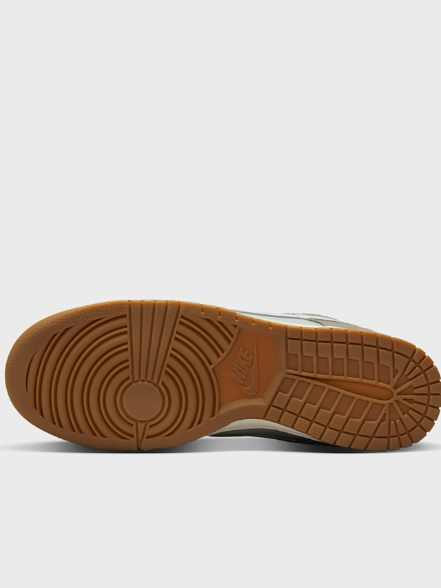 Nike, Dunk Low Retro, green, Image 3 of 9