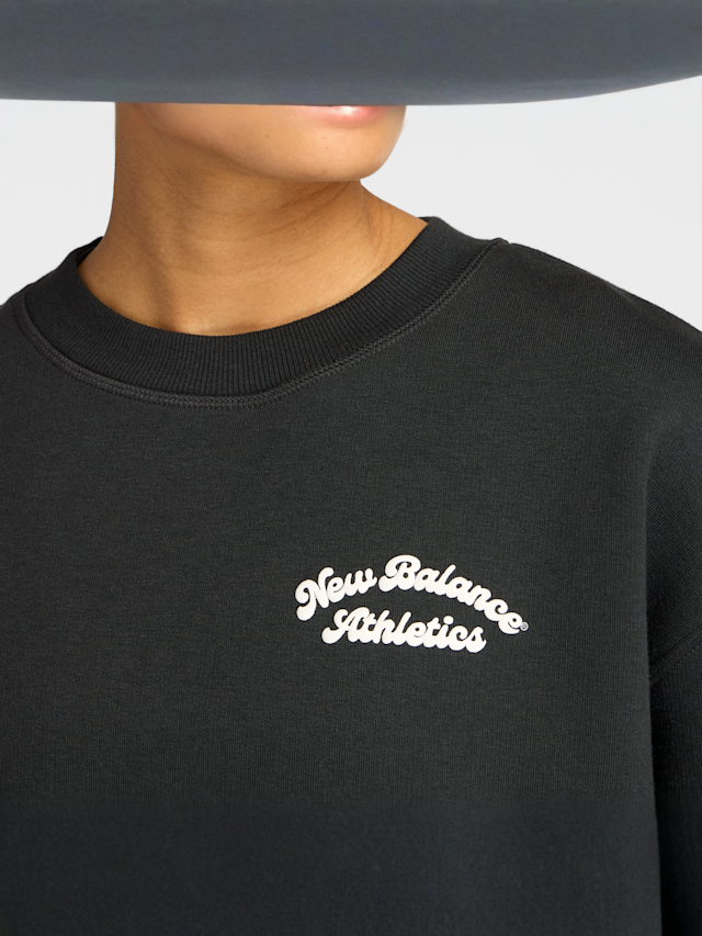 New Balance, Linear Heritage Fleece Crew, black, Image 3 of 5