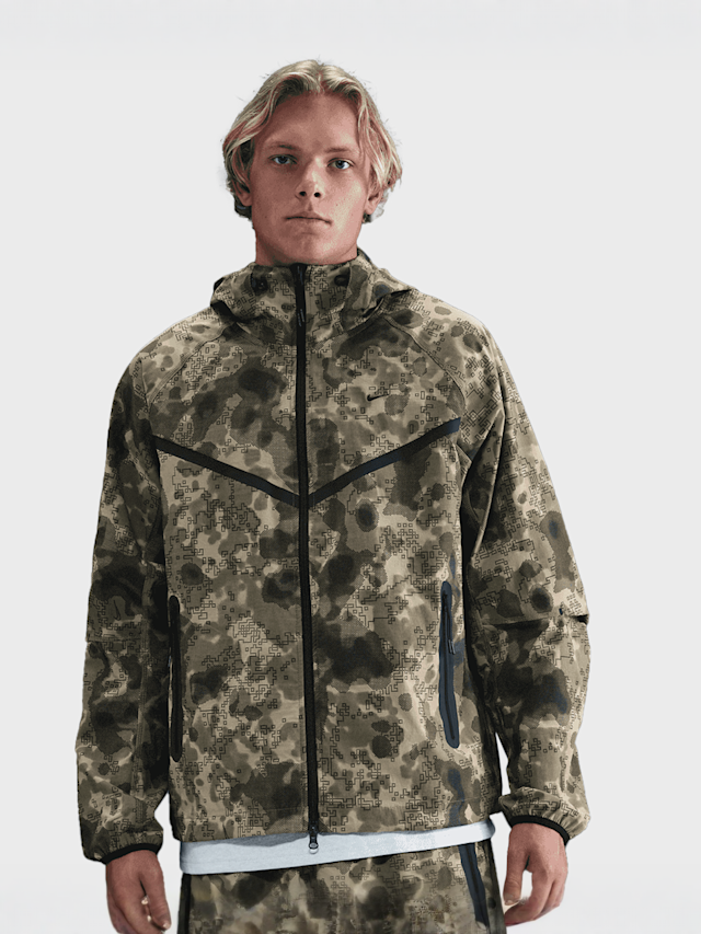 Nike, Tech Dri-FIT Woven Camo Windrunner Oversized Jacket, camouflage, Image 1 of 7