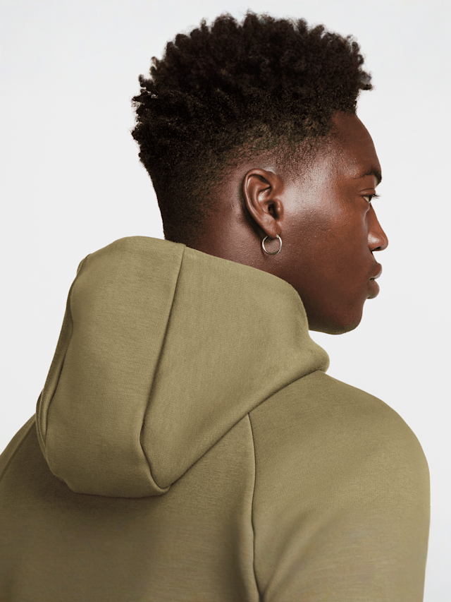 Nike, Tech Fleece Full Zip Windrunner Hoodie, green, Image 4 of 8