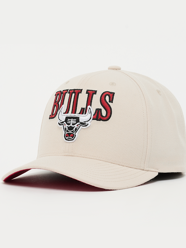 Mitchell & Ness, Team Name Pro Crown NBA Chicago Bulls, beige, Image 1 of 4