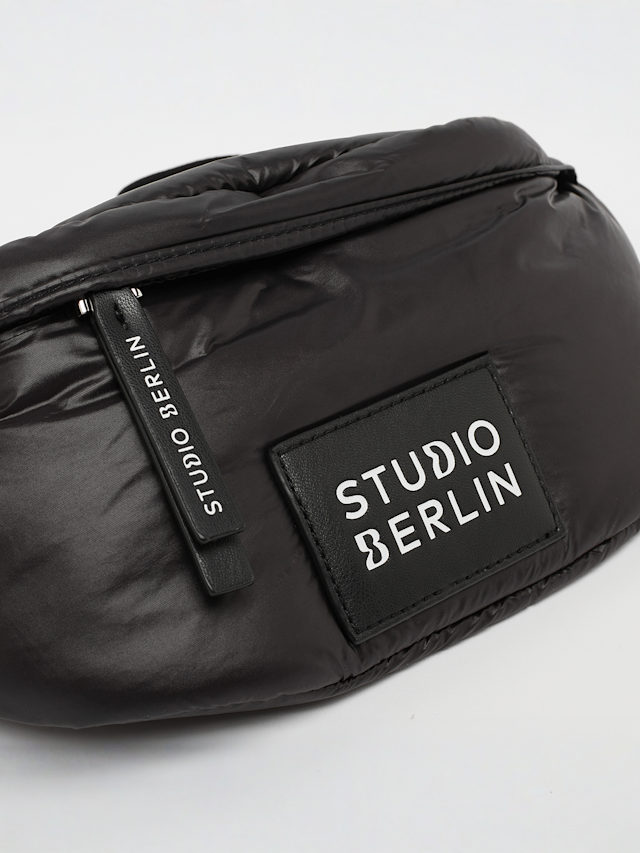 Studio Berlin, Mini Bag Everyday Essential Bag Spandau, black, Image 4 of 6