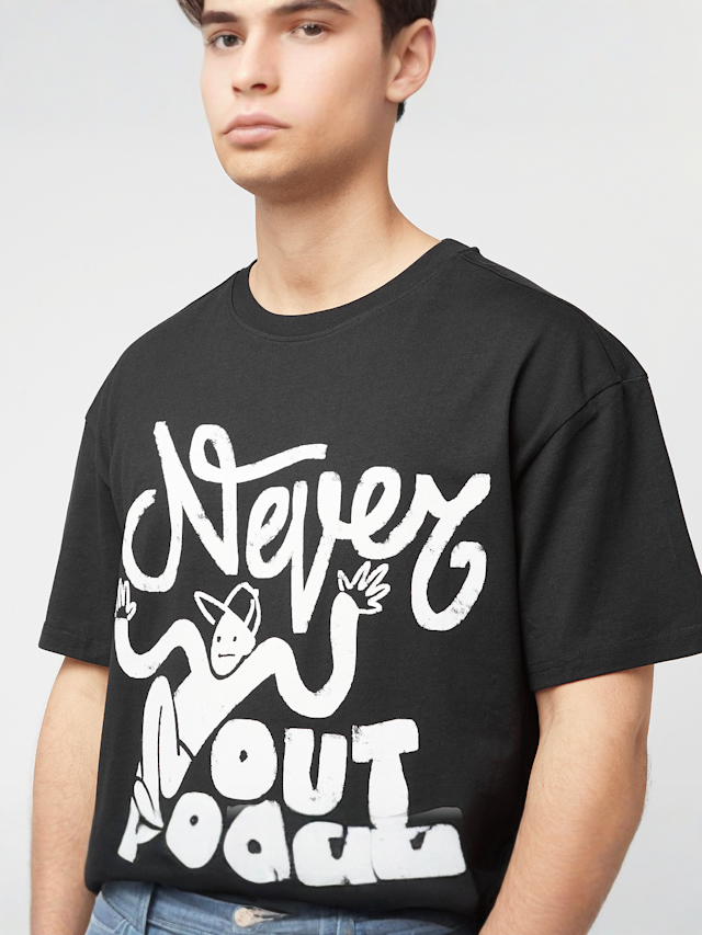Mister Tee, Never Out Of Tune Oversize Tee, zwart, Afbeelding 3 van 4