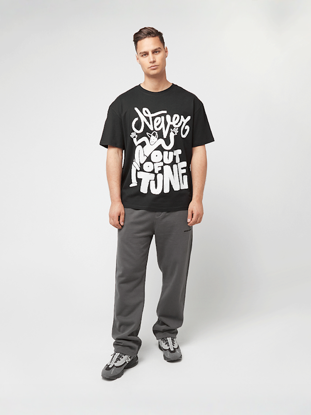 Mister Tee, Never Out Of Tune Oversize Tee, black, Image 4 of 4