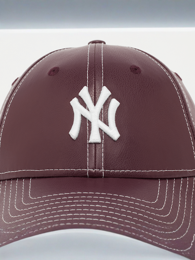 New Era, FEMALE 9FORTY Topstitch PU New York Yankees, red, Image 4 of 4