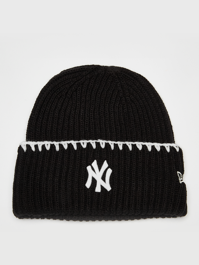 New Era, Female Chunky Topstitch Beanie New York Yankees, black, Image 1 of 3