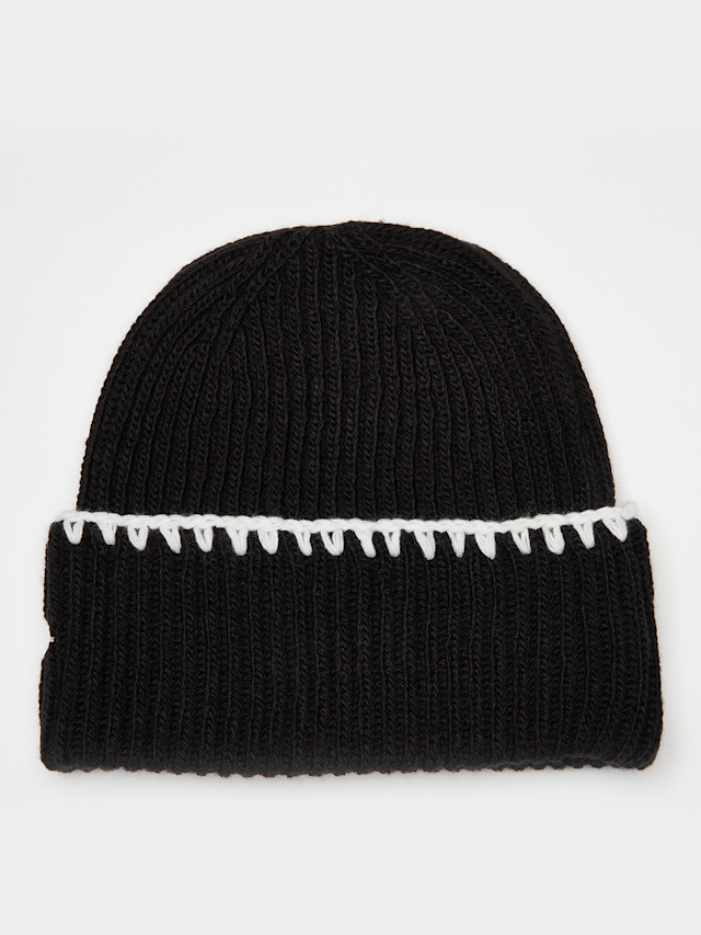 New Era, Female Chunky Topstitch Beanie New York Yankees, black, Image 2 of 3