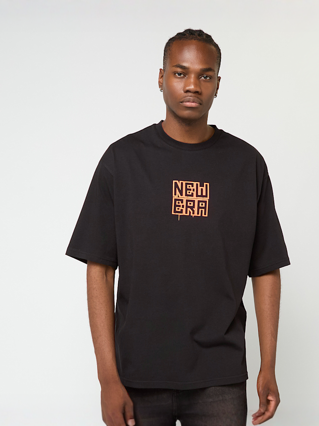 New Era, Oversized Graphic Tee 2, black, Image 2 of 5