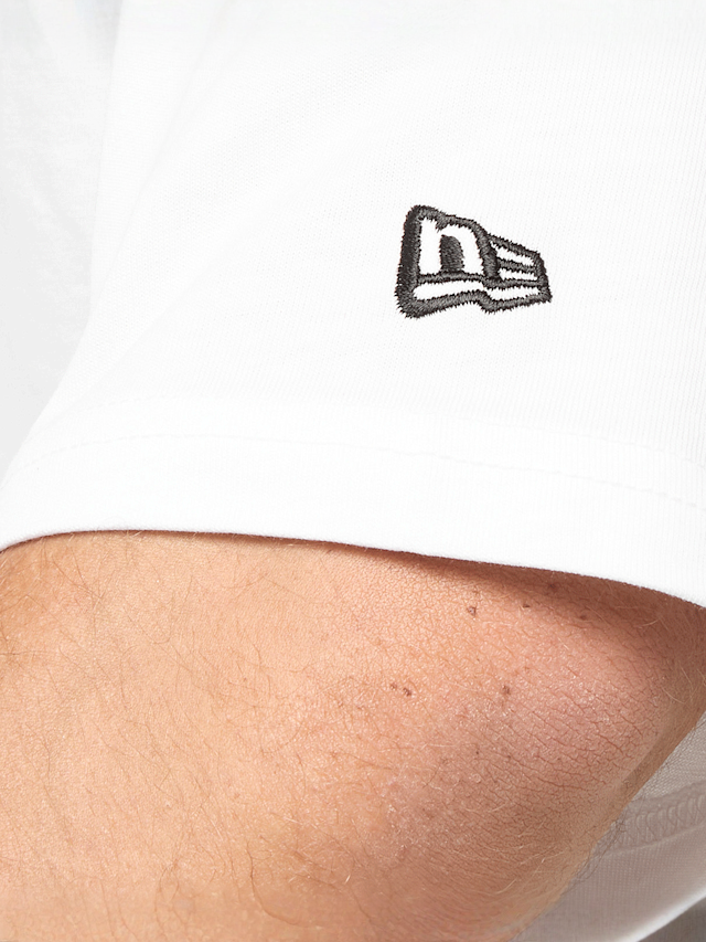 New Era, Overzised Graphic Tee, white, Image 5 of 6