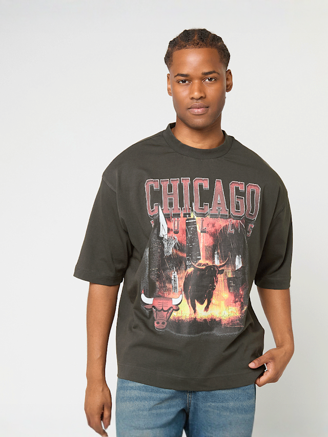 New Era, NBA Washed Graphic Tee Chicago Bulls, grey, Image 1 of 4