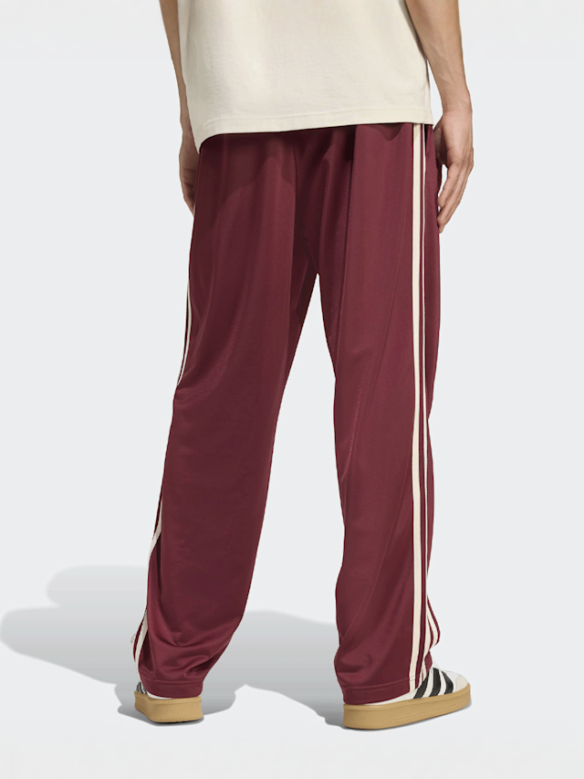adidas Originals, Loose Trackpant, red, Image 2 of 5