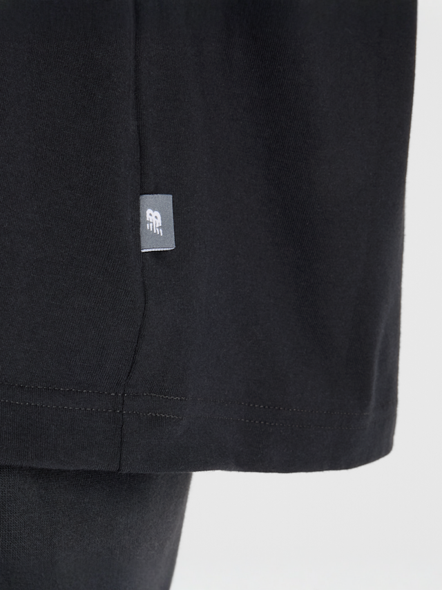 New Balance, Linear Heritage Oversized T-Shirt, black, Image 4 of 4