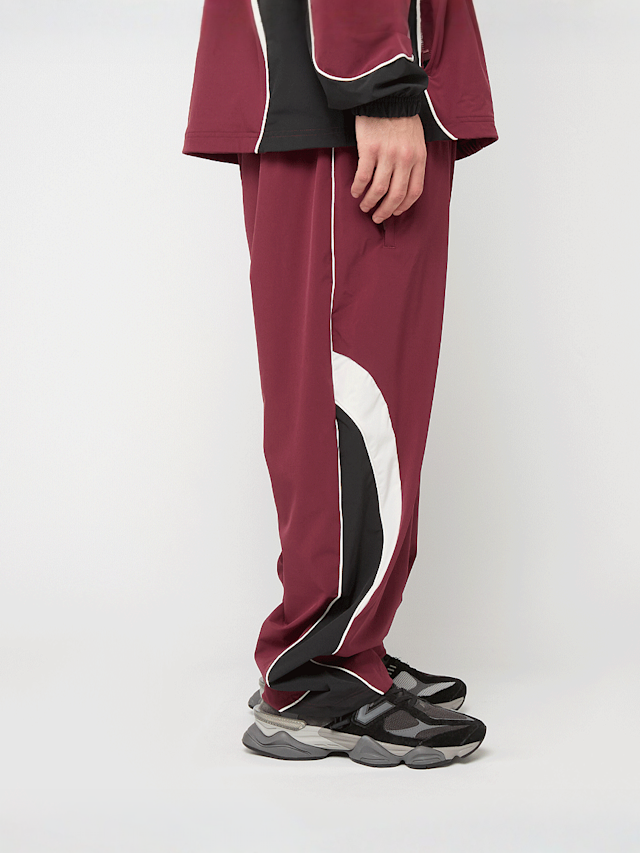 New Balance, In Game Woven Trackpant, czerwony, Obraz 5 z 6