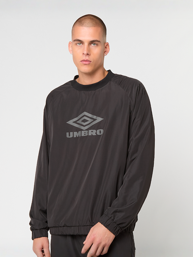 Umbro, Reversible Crew Top, black, Image 2 of 8