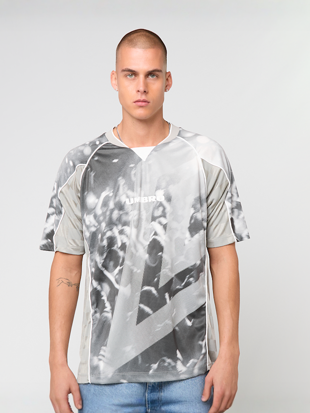 Umbro, PANELLED RAGLAN SHIRT black, grey, Image 1 of 4