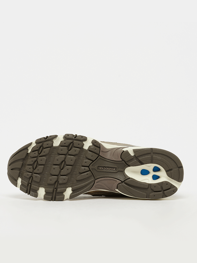 New Balance, 740, gold, Image 4 of 7