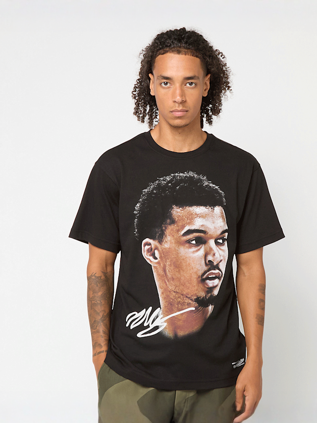 Mitchell & Ness, NBPA Real Big Face Tee Victor Wembanyama, zwart, Afbeelding 1 van 5