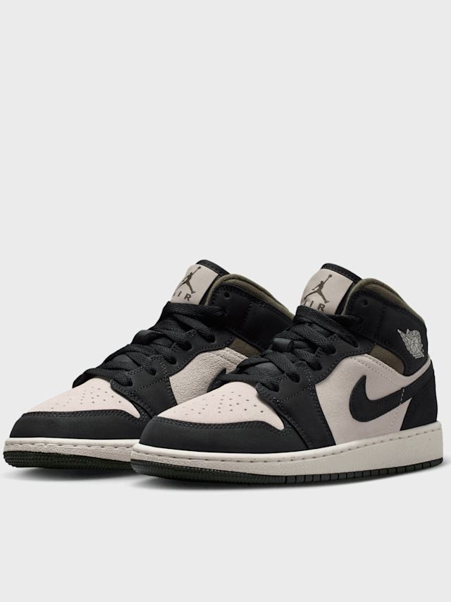 Jordan, Air Jordan 1 Mid SE (GS), black, Image 4 of 8
