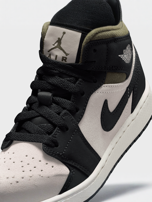 Jordan, Air Jordan 1 Mid SE (GS), white, Image 7 of 8