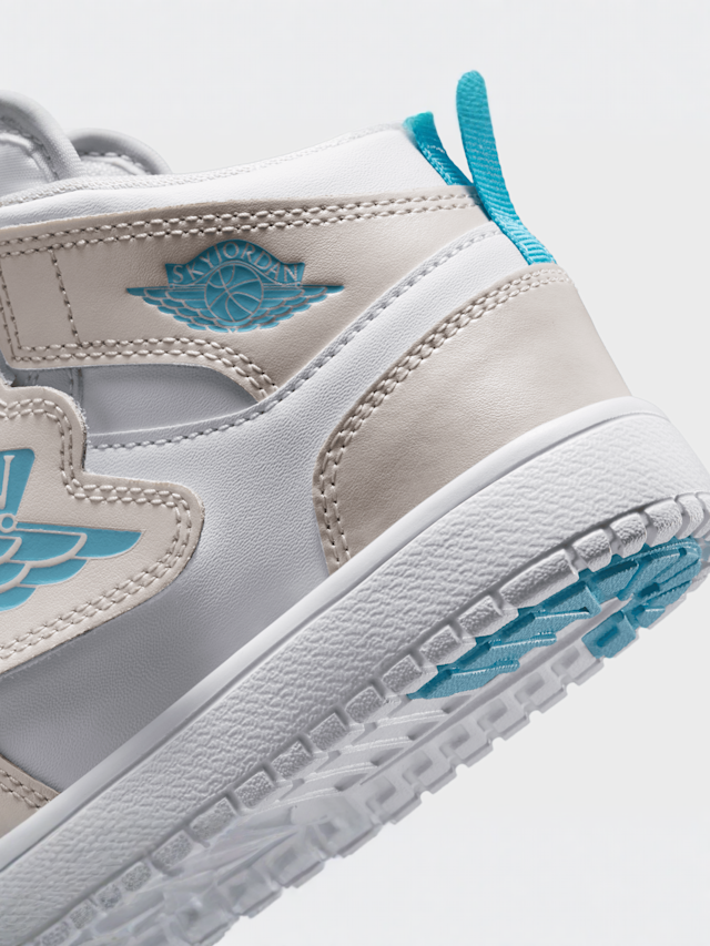 Jordan, Sky Jordan 1 photon dust/blue chill/flat pewter/black, black, Image 8 of 8