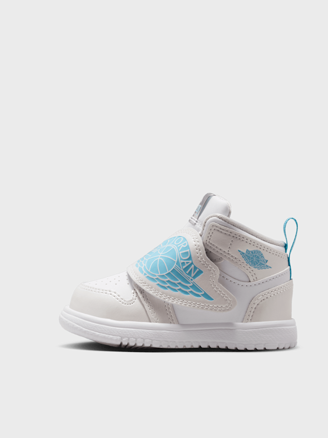 Jordan, Sky Jordan 1 Toddlers blue tint/white/ice blue, beige, Image 1 of 7