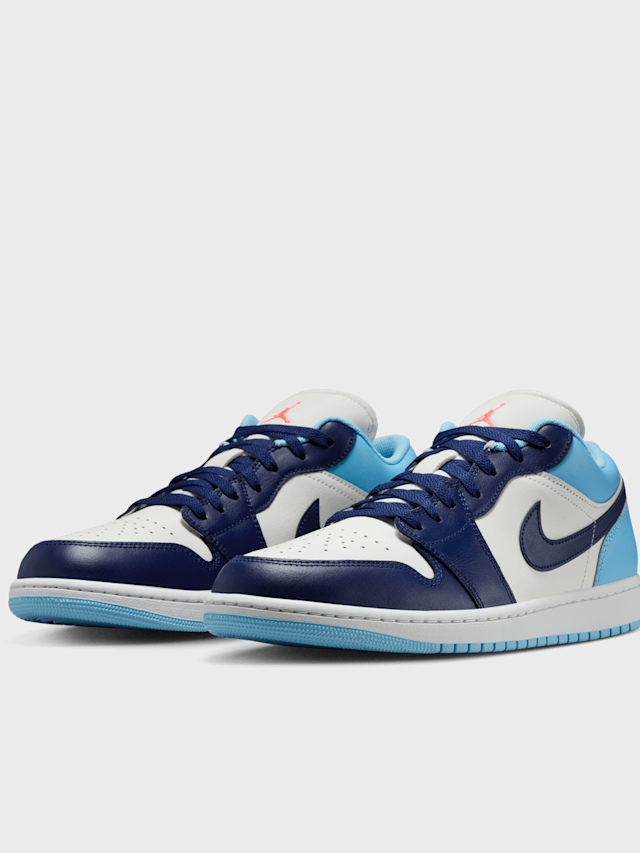 Jordan, Air Jordan 1 Low, blue, Image 3 of 8