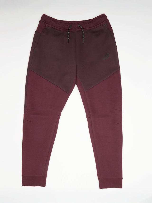 Nike, Sportswear Tech Joggers, red, Image 1 of 5