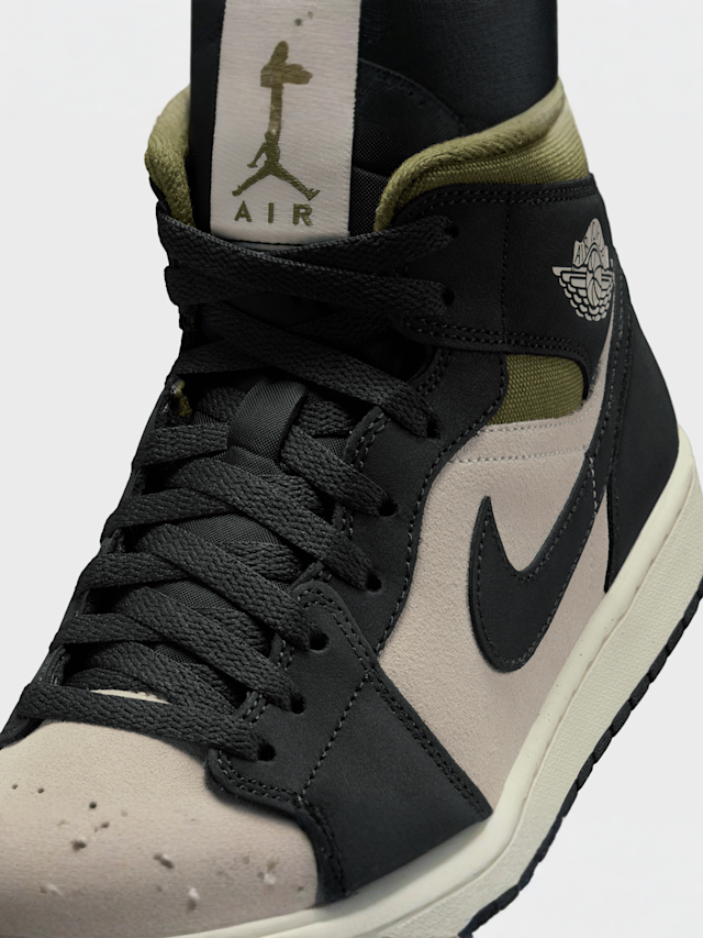 Jordan, Air Jordan 1 Mid SE summit white/blue chill-black, beige, Image 7 of 8